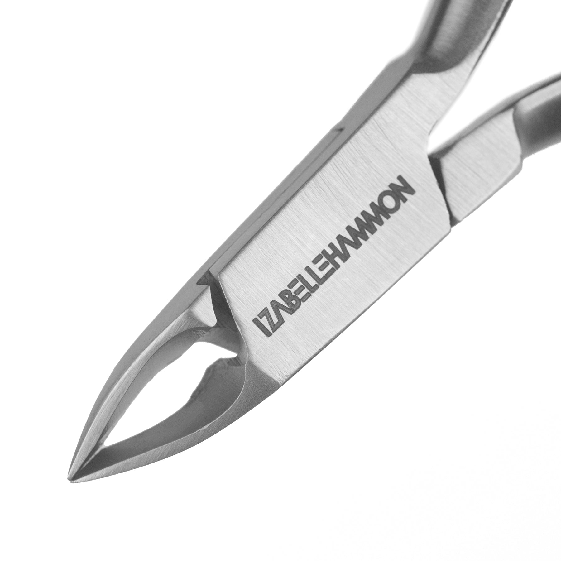 A close up photo of a pair of metal cuticle nipper with pointed tips and a 3mm blade.