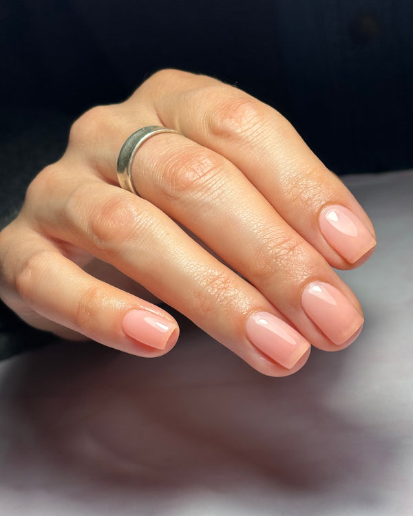 HEMA Free Sheer Natural Pink Gel on Nails